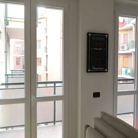 Altido Sleek Studio W/balcony * 米兰